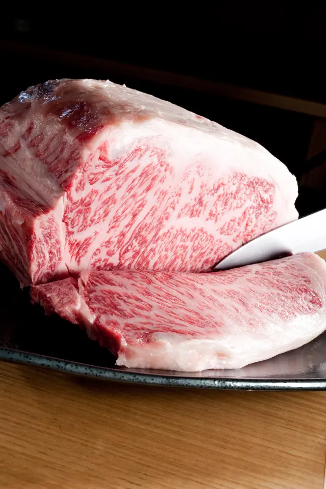 「氷見牛」の飼育から販売までを自社で