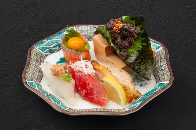 「握群馬絆盛（群馬を握る絆盛り）」拼盤吃得到五種群馬特色食材