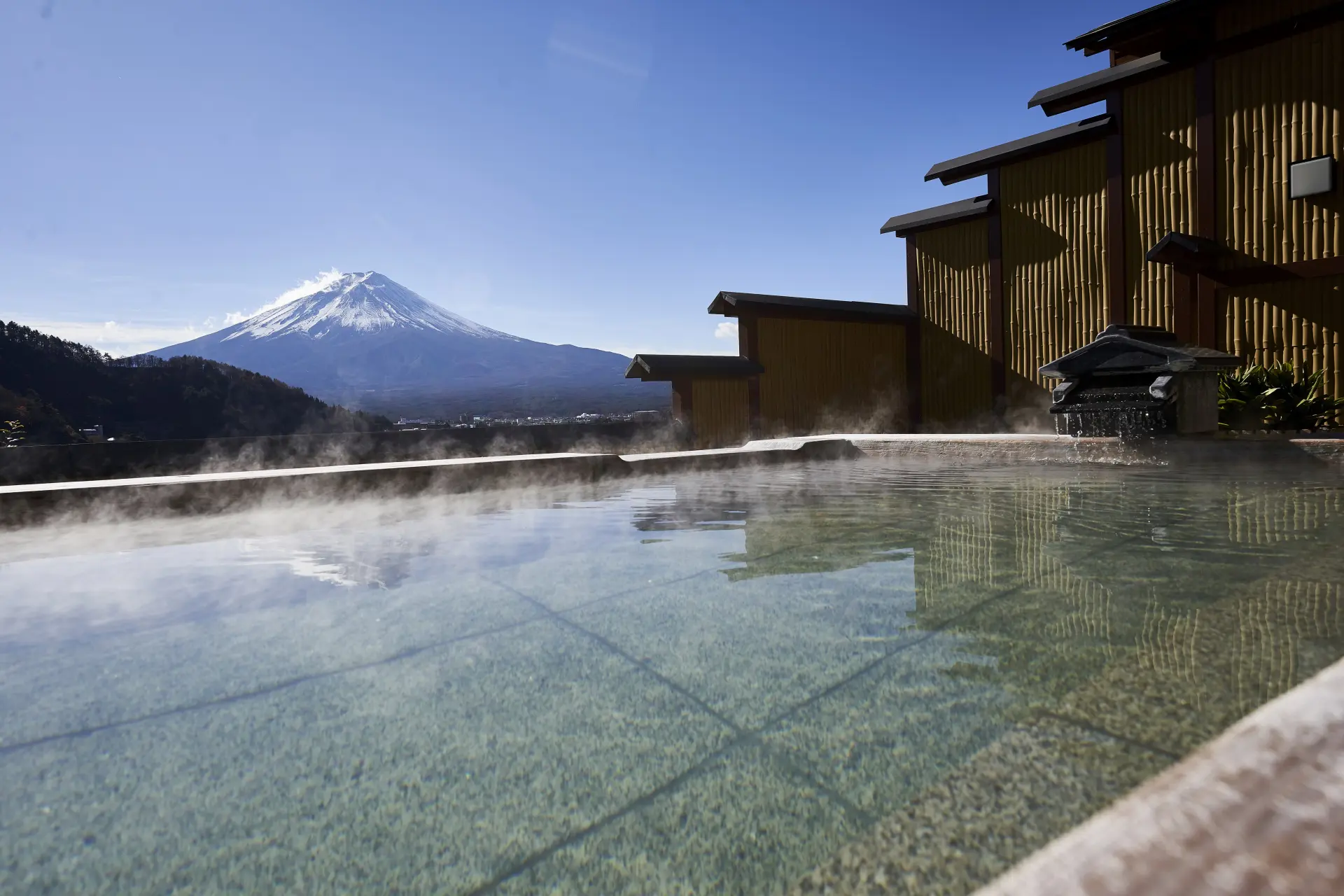 湖楽おんやど富士吟景