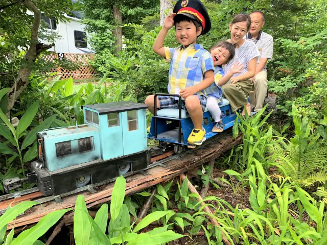 大人も子どもも楽しめるミニ鉄道