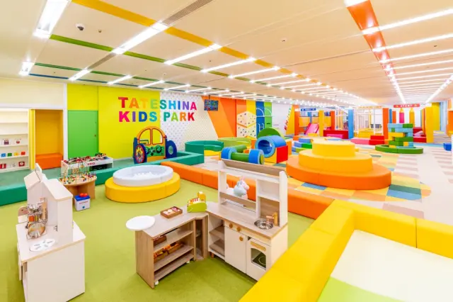 全天候型キッズパークもあるので子ども連れも思う存分楽しめる