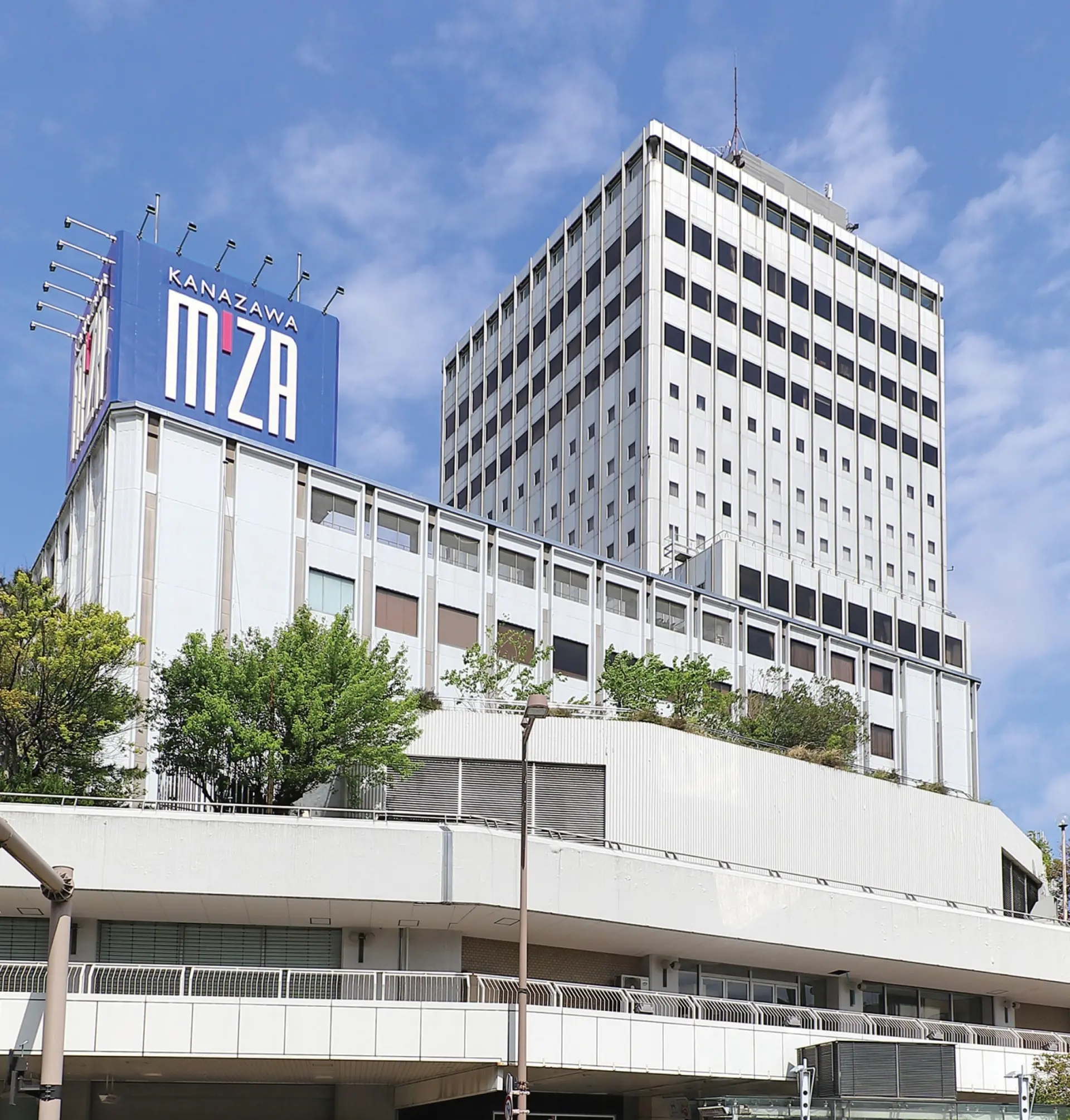 金沢エムザ