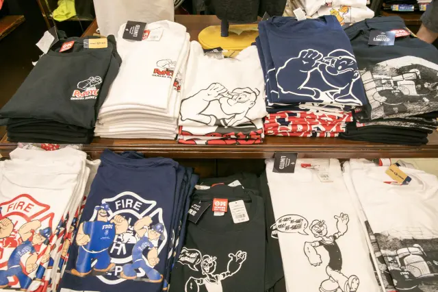 オキナワマーケット