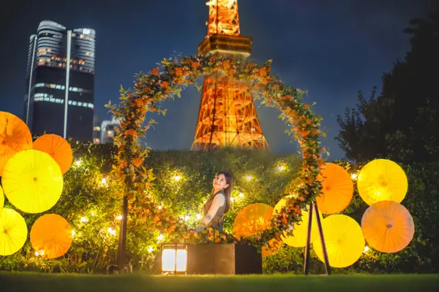 秋の夜に庭園でカクテルやスイーツを楽しめる「The TOWER BAR」
