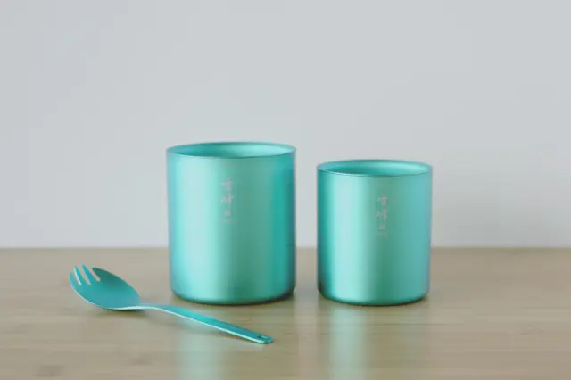 ランドステーション白馬店限定アイテムがそろう