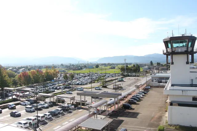 富山きときと空港(富山空港)