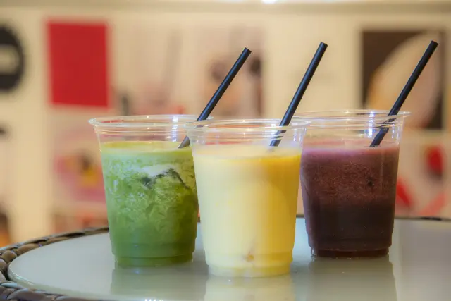「SPRE BEAUTY & Juice Lab」ではビタミン豊富なスムージーを提供