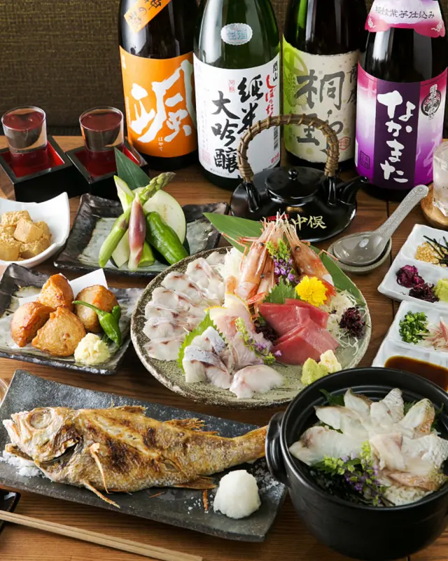 のどぐろをはじめ旬の魚介を存分に堪能できる宴会コースも
