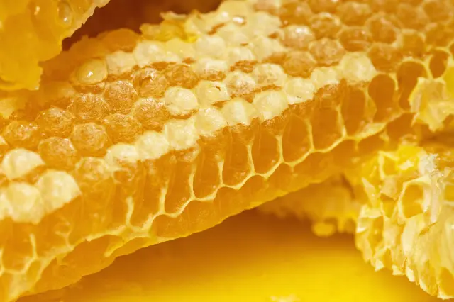 百花蜜は季節や地域によって風味が異なる