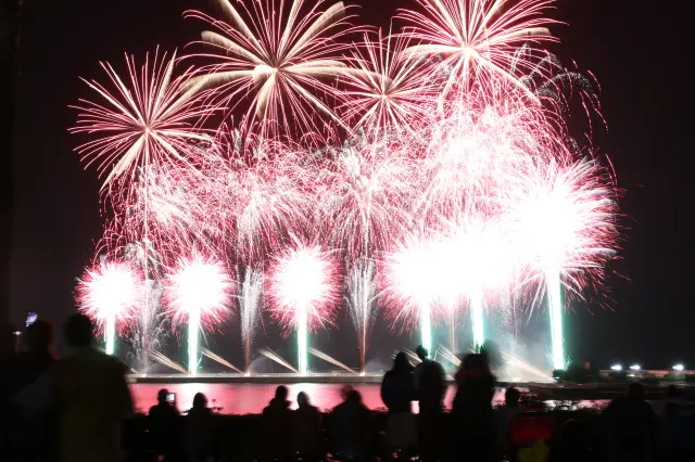 音響効果抜群で、体にまで大きな振動が伝わる