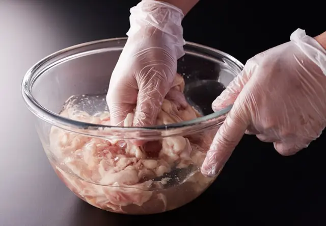 使用不帶腥味的新鮮牛內臟