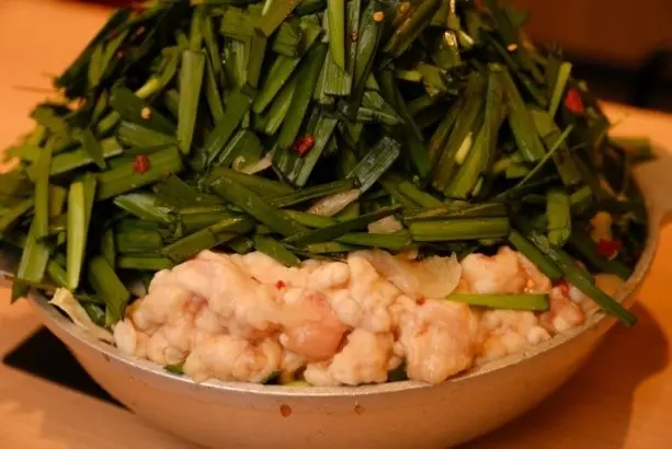 「Q彈牛腸鍋大滿足套餐（ぷりぷりもつ鍋大満足コース）」可以大啖Q彈的牛腸美味