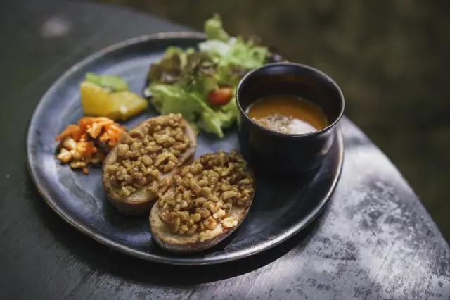 トーストとスープが選べるプレート