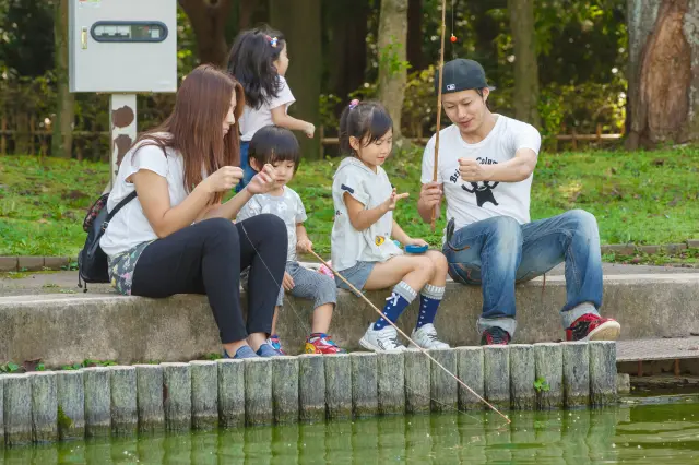 さかな釣り体験ができる釣り堀
