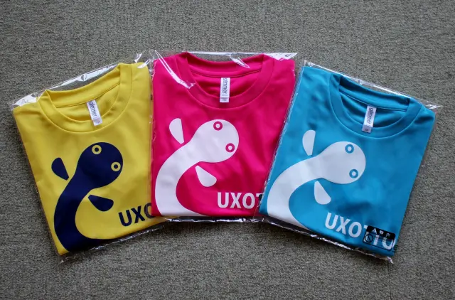 受付にはショップも併設。オリジナルグッズも揃う