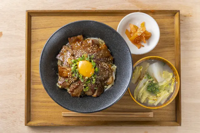 常陸牛焼き牛めし定食は「いなほ食堂」のおすすめ