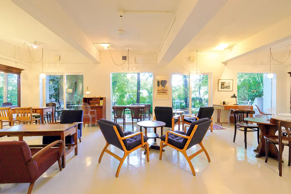 カフェ モーツァルト アトリエ