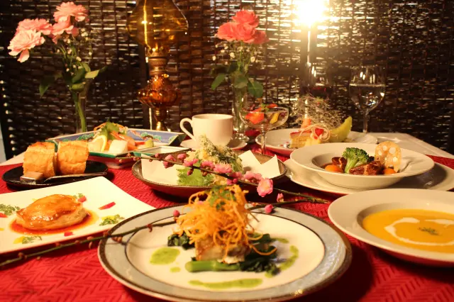 和も洋も楽しめる料理を提供