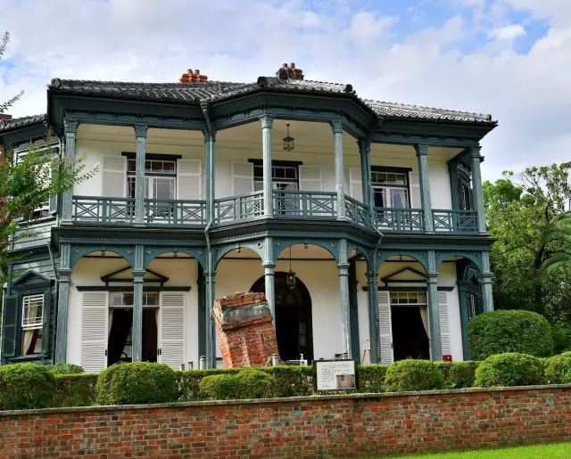 明治35年(1902)頃に建てられた英国人貿易商のハッサム氏の邸宅を移築