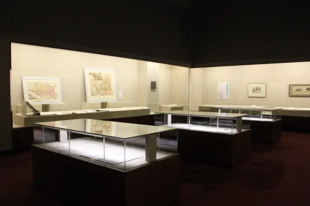 国の重要文化財指定の「鷹見泉石関係資料」を展示