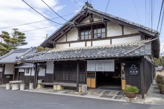 伊賀焼窯元長谷園 伊賀本店