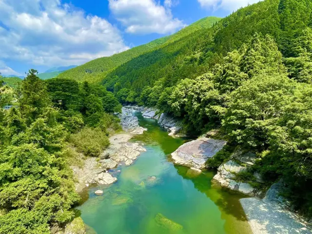 豊かな自然に恵まれた峡谷