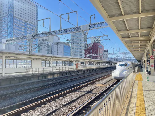東海道新幹線も発着する