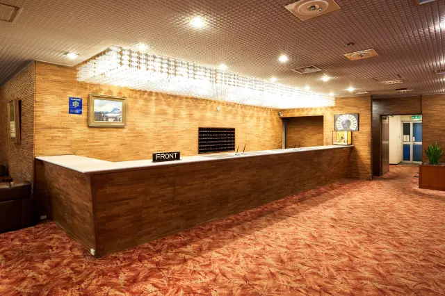 レトロな雰囲気が落ち着くフロント