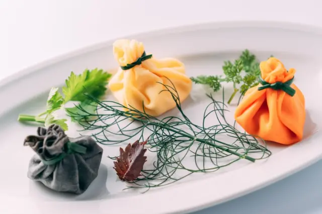 ジャンルにとらわれない料理を提供