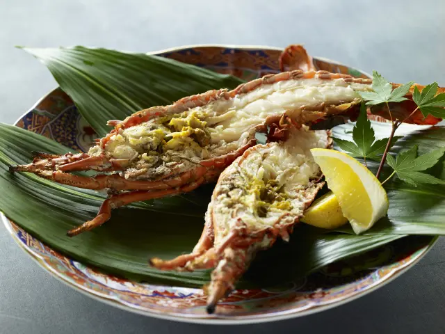 伊勢海老の炭火焼き