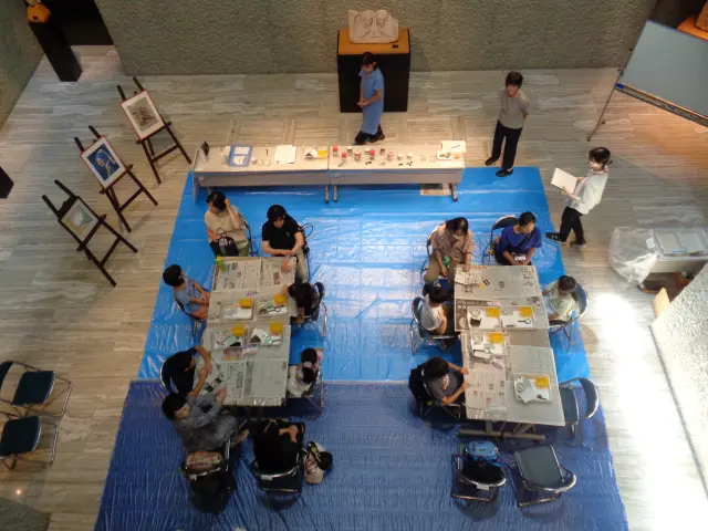 定期的に体験型のワークショップも実施される