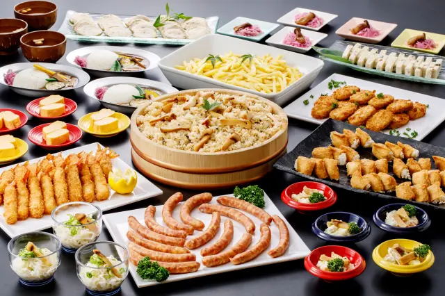 バイキングレストランなど飲食店も充実