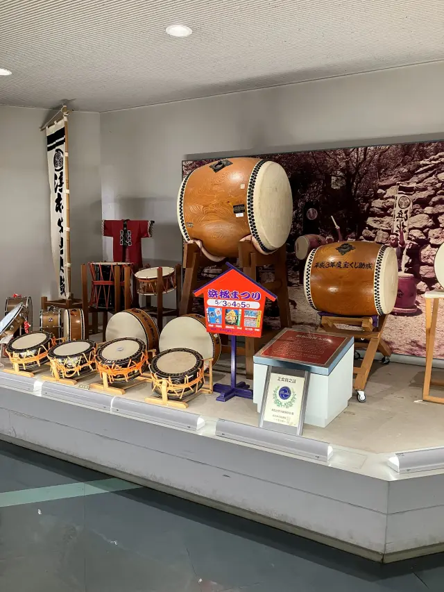 浜松出世太鼓を展示
