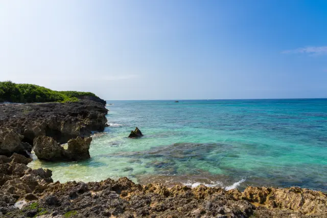 岩場もあるので歩くときには注意しよう