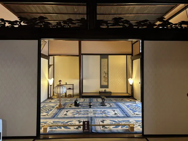 季節のしつらいも必見の奥の間