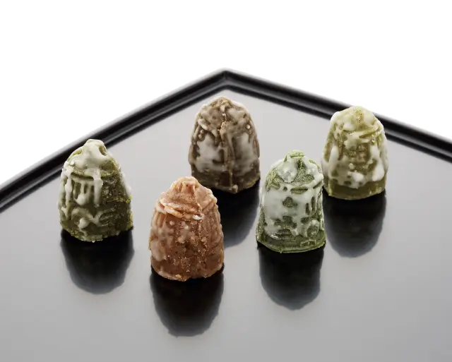 鎌倉の歴史を感じさせる鐘の形をした「鎌倉五山」