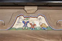 山形の装飾部材、蟇股の絵も多彩。ぜひ目を留めておきたい