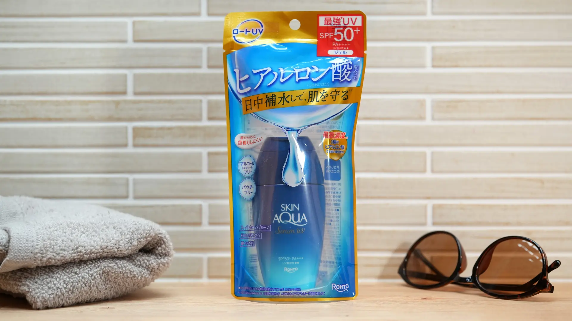 SKIN AQUA小蓝瓶零感UV防晒精华