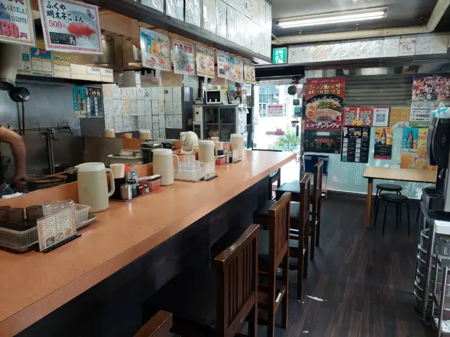 店家氛圍懷舊樸實，可輕鬆進店用餐