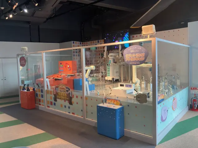 油圧機器の仕組みなどが学べる「コロコロファクトリー」