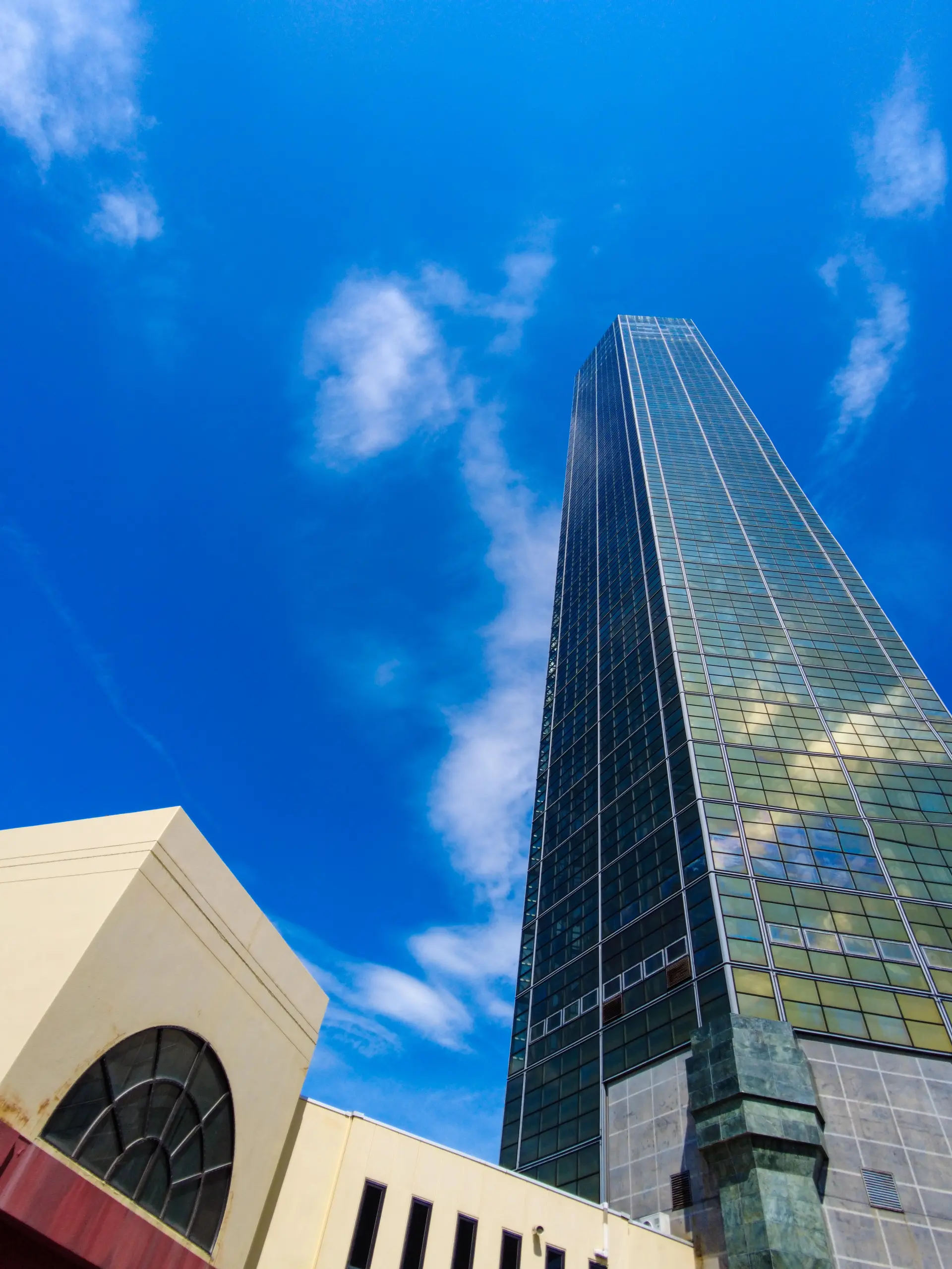 ゴールドタワー