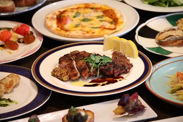 美食を心ゆくまで堪能できるディナーコース