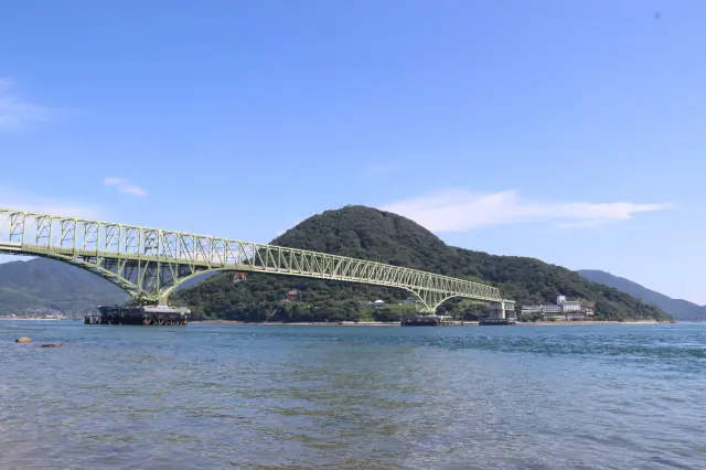 本州と島を結ぶ大島大橋
