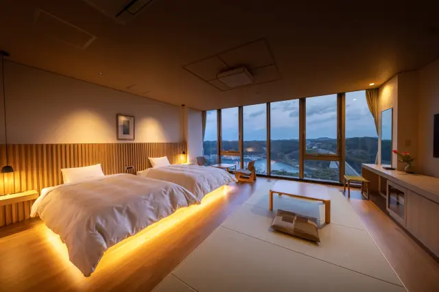 シモンズ製ベッドを備えたモダンな客室