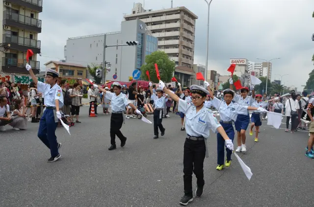 迫力あるパフォーマンスも見事なパレードも必見 (C) 海の日名古屋みなと祭協賛会