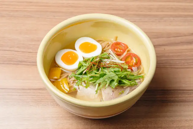 アレルギー対応の「グルテンフリー塩ラーメン」
