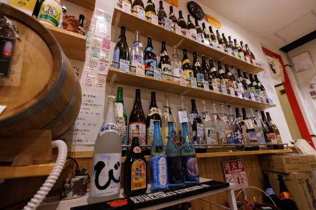 泡盛マイスターの店主が焼肉に合う「泡盛」を提案