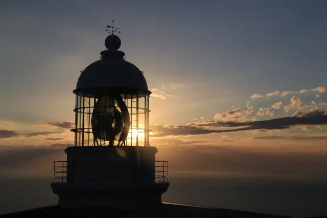 朝日や夕日を眺めるのにも最適なスポット