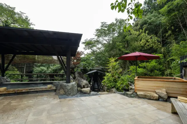 開放的な露天風呂