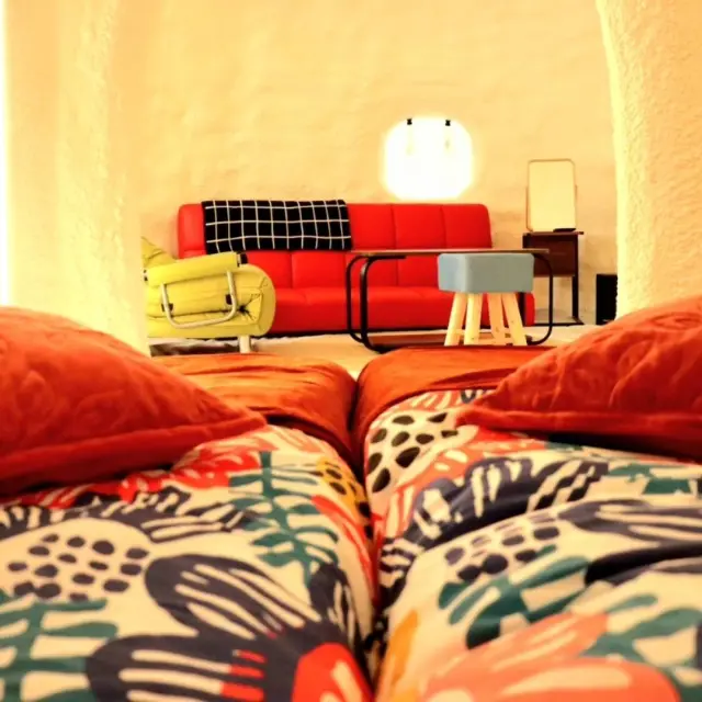 真っ白なふわふわなドームのようなテントが特徴